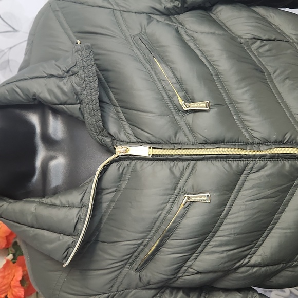 Michael Kors Packable Down Jacket - Picture 3 of 8